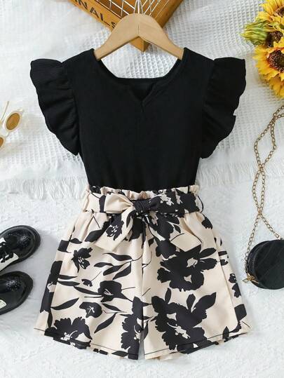 Set de 2 piezas de pantalones cortos acanalados decorados con estampado para niñas, adecuado para uso al aire libre y uso diario