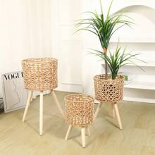 1 Piece Of Nordic-Style Floor-Standing Solid Wood Flower Rack With Hand-Wovenleaves. It's A Bamboo-Woven Storage Rack Suitable For The Living Room (Placed Beside The Sofa), And Can Be Used On The Balcony For Green Radish Flower Pots Or As A Flower Rack For Seedling Pots In The Office.