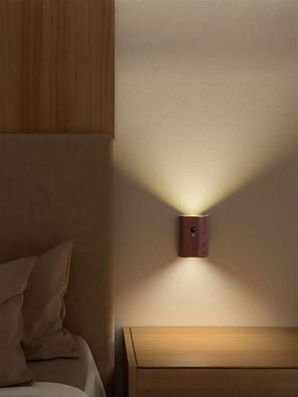 1 USB Rechargeable Motion Sensor Magnetic Wood Grain Night Light, LED Bedside Reading Light, Smartly Linked Motion Sensor Stair Night Light. It Is Rechargeable And Suitable For Stair Lighting, Corridor Lighting, And Home Decoration.