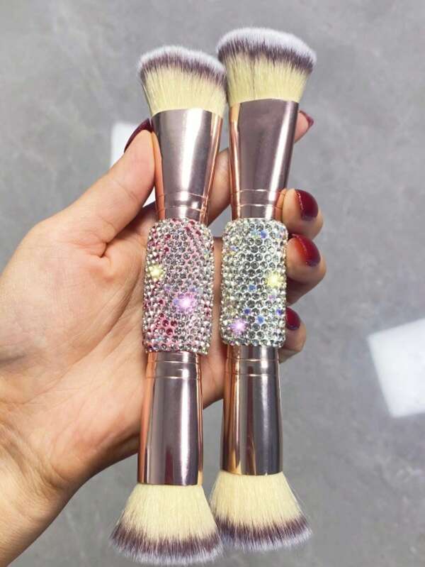 1pc Luxury Rhinestone Powder Blush Brush, Dual-Ended Soft Hair Makeup Tool For Contouring, Highlighting, Concealing, Foundation Blending