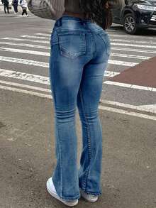 Women's Vacation Style Casual Ins Washed Frayed Skinny Flare Jeans Spring - Medium Wash - View 9