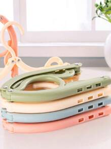 Travel Hangers Portable Foldable Hangers Cruise Ship Essentials Non-Slip Foldable Space Saving Clothes Drying Rack For Travel Cruise Business Trip Suitcase Dormitory School Hotel