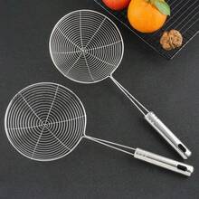 Colador de acero inoxidable, colador, colador de olla, filtro de malla para freír, cucharón con agujeros para escurrir aceite y fideos, utensilios de cocina, accesorios de cocina, un regalo imprescindible para chefs en el hogar, almacenamiento que ahorra espacio para organizadores de cocina, idea de regalo de cocina navideña