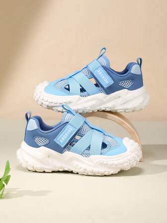 Summer New Kids Shoes Anti-Slip Versatile Soft Sole Ultra-Light Boys Hollow Breathable Outdoor Sports Shoes