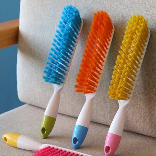 قطعة واحدة فرشاة سرير ذات مقبض طويل وسميك بلون الحلوى الكبيرة، قطعة لتنظيف الأثاث والغبار