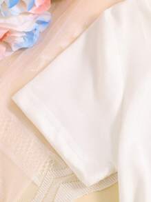 2 pièces/set Top à manches courtes avec imprimé princesse fantaisie et jolie jupe sirène en maille dégradée multicolore à écailles de poisson pour petites filles