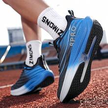 أحذية رياضية للجنسين للركض، موديل شامل لجميع المواسم، خفيفة الوزن وماصة للصدمات، بنعل من الفشار الحقيقي وقاعدة كربونية، مناسبة للمراهقين - الأسود - مشاهدة 2