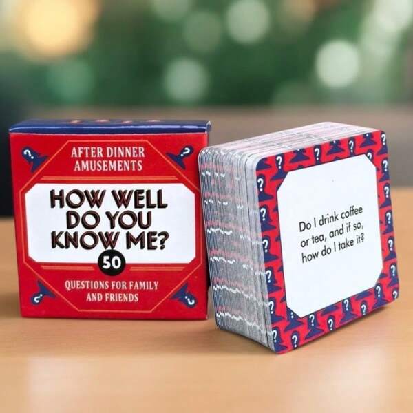 Baralho de 50 cartas "Enigma de Mim" "Como Você Me Conhece?" para entretenimento após o jantar, jogo de mesa para a família, material de papel, raciocínio rápido e jogo de palavras, cartas para jogos de festa