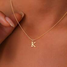 1 pieza Collar con colgante de inicial del alfabeto A-Z 26 letras, hipoalergénico, de acero inoxidable, regalo de joyería apto para uso diario