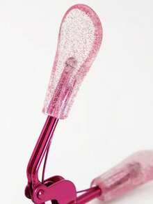 1 pièce Recourbe-cils professionnel avec 20 tampons de rechange, design de poignée pailletée, durable, fait paraître les cils plus longs et plus fournis - prise en main confortable, pour les yeux, recourbe précisément les cils sans pincer, outil de beauté professionnel, compact et portable pour le voyage, la maison, l'utilisation professionnelle (multi-couleur), maquillage, bon marché, décoration de chambre, coiffeuse, voyage, chambre à coucher, accessoires de maquillage, recourbe-cils, bon marché, articles de remplissage de bas de Noël, maquillage, outils de maquillage, articles bon marché, cadeaux, cadeaux pour femmes, cadeaux de Noël - Rose vif - Voir 5