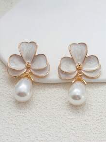 1 Paar elegante Ohrringe mit Perlen-Blumen-Design, elegant und feminin für den Sommer, Hochzeitsgeschenk, täglicher Gebrauch