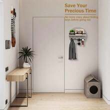 Soporte para llaves de pared - Ganchos para llaves para decoración de pared de sala de estar - Percha de madera para llaves y organizador de correo con estantería para artículos esenciales del hogar - Decoración de entrada moderna y estética para el hogar - Negro - Ver 6
