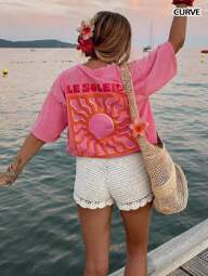 Plus Size Dames Plus Size Lente en Zomer Mode Casual Boho Vakantie Eenvoudig Pendelen Engelse Letters Zonneprint Ronde Hals Trui T-shirt Brunch Outfits Voor Vrouwen