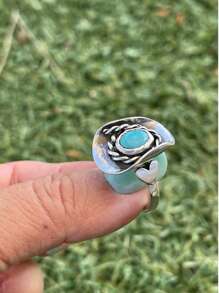 1 Unique Turquoise Ring With Retro Style Gold Metal Women's Ring, Suitable For Daily Matching Of Party Themed Activities