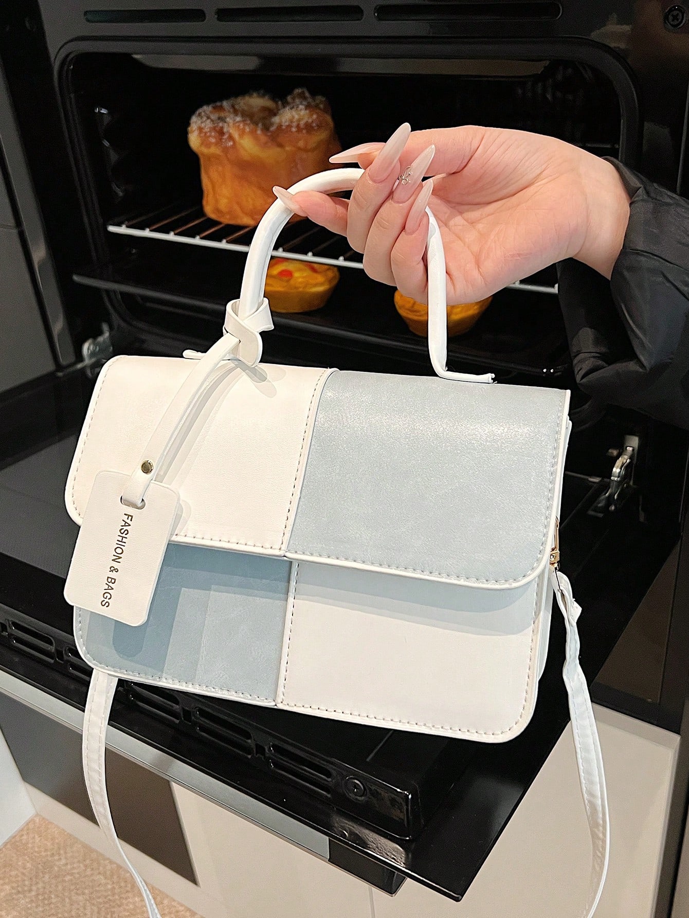 الحقيبة متعددة الألوان المبطنة بطراز جديد وأنيق لح...