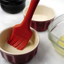 Kitchen Versatile Heat-Resistant Red Kitchenware Set Of Eight Pieces, Including Household Silicone Spatula, Soup Spoon, Frying Spatula, Strainer, Rice Spoon, Nylon Steak Clip, Silicone Oil Brush Large And Small/Non Stick Pan Frying Spatula, Silicone Spatula