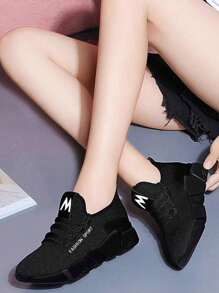 Women Casual Sneakers Black Round Toe Breathable Mesh Lace Up Sports Shoes Lightweight Comfortable Non Slip Tennis Shoes for Outdoor Work Fitness Yoga and Daily Wear