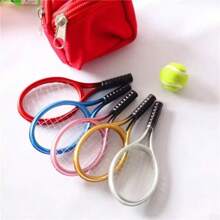 1 set Creativo set da tennis per bambole, mini racchetta, accessori imitativi da tennis, set di accessori per casa delle bambole, attrezzatura sportiva, regali, accessori per casa delle bambole in legno, tennis