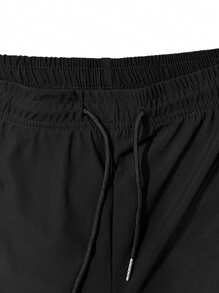 Hidkat Herren Große Größen Shorts aus hochstreckfähiger Eisseide mit verstellbarer Kordel Taille und Taschen - atmungsaktiv Sommer Workout Lauf Gym Shorts, Regular Fit Lässig Sportswear, haltbare Sportbekleidung, reflektierend