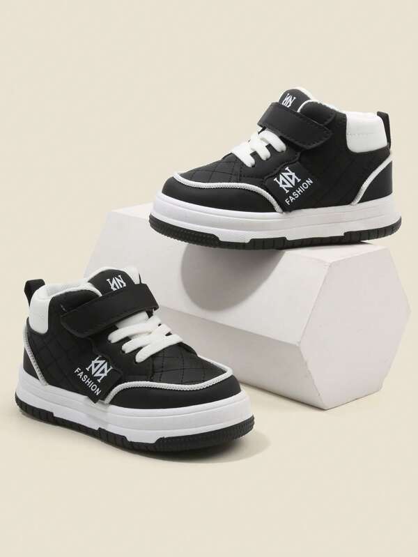 1 Pair Unisex Letter Print Color Block PU Non-Slip Soft Thick Bottom Round Toe Mid-Top Criss-Cross Strap Hook And Loop Flat Casual Athletic Shoes, Suitable For All Seasons