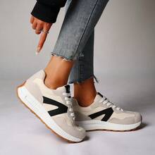 Lace Up Contrasting Women's Outdoor Sports Shoes And Hiking Boots, Lightweight And Comfortable - 卡其色 - 查看 2