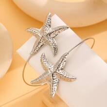[Accesorio de brazo elegante para mujer] Brazalete de brazalete con forma de estrella de mar, mariposa y flores, brazalete abierto con forma de estrella de mar para vacaciones en la playa, brazalete de aleación de moda estilo Ins, joyería personalizada y exagerada de brazalete creativo adecuado para mujeres, vacaciones en la playa