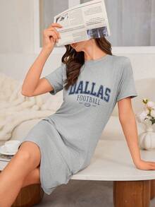 Vestido casual con estampado de y fútbol - Cómodo y holgado, cuello redondo, manga corta, moda para mujer