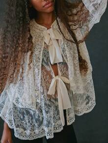 Women Y2K Layered Sheer Lace Off The Shoulder Shirt Top Solid Color Long Lantern Sleeves Tiered Mesh See Through Tee Shirts Back Tie Up Dressy Blouse Summer Cute Going Out Tops Vintage Aesthetic Clothes Party Club Streetwear - trắng - Xem 4
