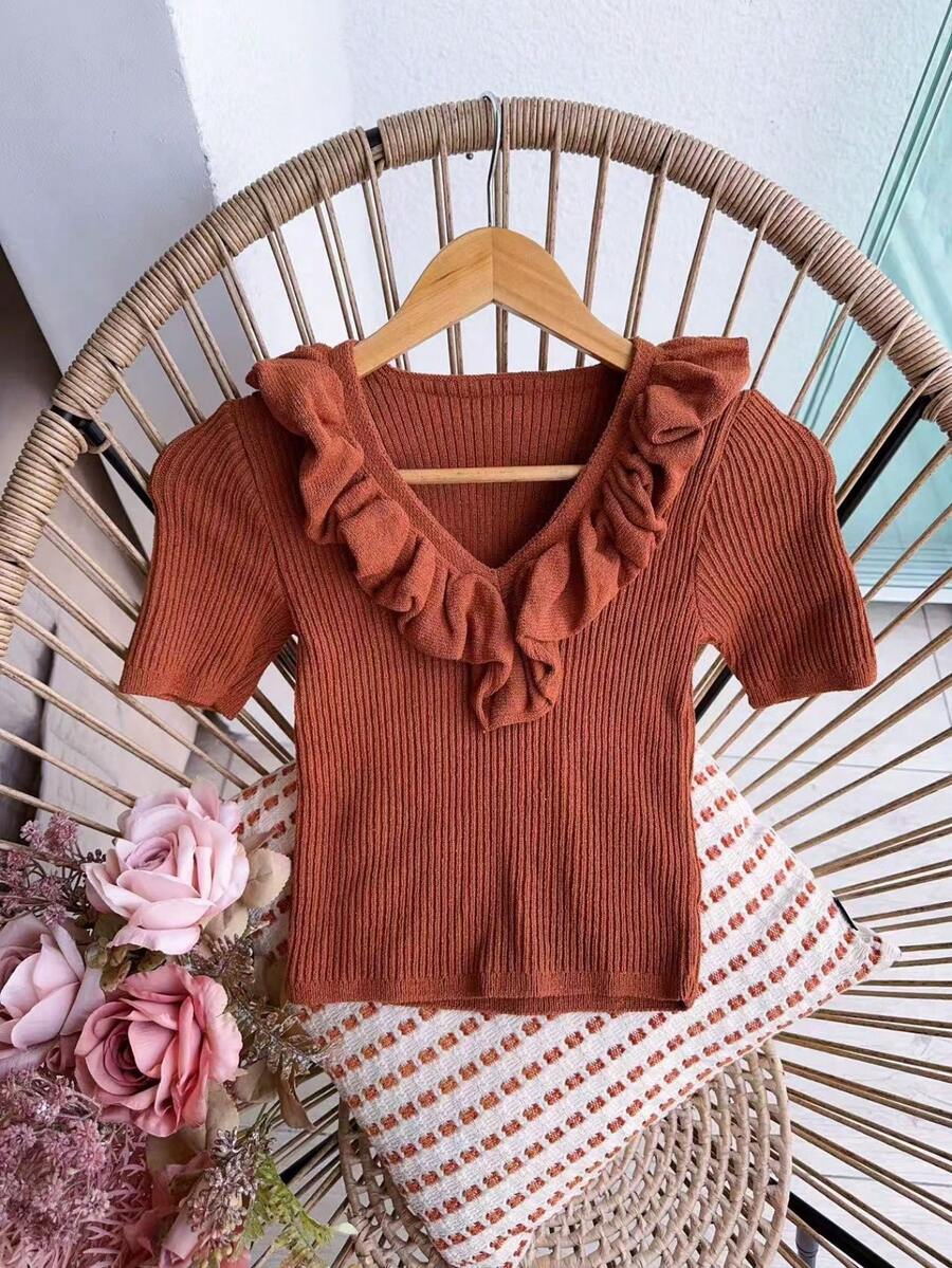 Blusa modal  manga curta gola V com babados moda feminina - Castanho - Visão 1