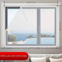 Jedna biała koronkowa zasłona z białym obszyciem, odpowiednia na każdą porę roku, aby trzymać komary z daleka. Idealna do salonów i sypialni, ta samoprzylepna, wielokrotnego użytku moskitiera ma elegancki i prosty design. Jest ściśle tkana, lekka i oddychająca, zapewniając dobrą wentylację. Zasłona jest zmywalna i ręcznie robiona, co czyni ją stylowym elementem wystroju domu.