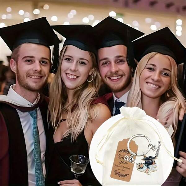 30pcs 2025 Graduation Keychain Set, A 2025 Graduation Party Gift, Includes 12 Graduation Keychains, 12 Brown Thank-You Labels And 12 White Tulle Bags. It Is An Ideal Gift For Graduates And Their Best Friends