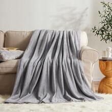 Soft And Comfortable Blanket, Elegant Matching Edging, Perfect For Sofa Or Bedroom Decor, Easy Care, Ideal Gift. This Plush Flannel Blanket Is Suitable For Bed, Sofa, Bench, Travel And Camping. Ultra-Soft And Warm Flannel Fleece Blanket, Soft And Comfortable To The Touch. - Light Grey - View 4