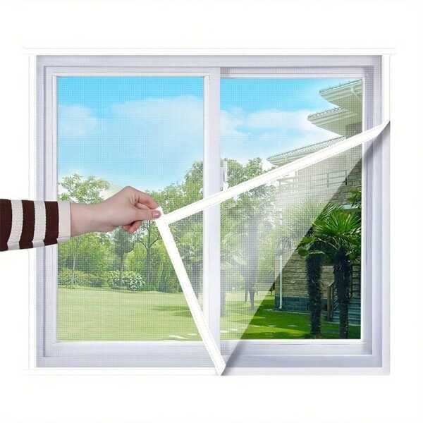 Uma cortina de renda branca com bainha branca, adequada para todas as estações para manter os mosquitos longe. Ideal para salas de estar e quartos, esta rede mosquiteira autoadesiva e reutilizável apresenta um design elegante e simples. É de trama firme, leve e respirável, garantindo boa ventilação. A cortina é lavável e feita à mão, tornando-se um item de decoração elegante para a casa.