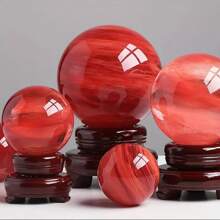 1 bola de cristal de quartzo vermelho deslumbrante - design de mármore semitransparente, tons vibrantes de vermelho e laranja, decoração exclusiva para casa e escritório, presente perfeito para feriados, dia das mães, festas e ocasiões especiais, decoração para casa | Bola de cristal vibrante | Superfície polida