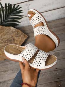 Women's Floral Cut-Out Slide Sandals - Slip-On Mid-Heel Casual Shoes With Soft PU Sole, Breathable Open-Toe Design For Summer, Beach & Outdoor Wear (Faux Cover Upper, Multi-Color Options), European & American Fashion Plus Size Hollow Flower Slip-On Sandals