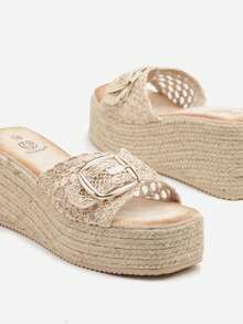 Sandales compensées à dessus en maille tressée avec boucle - Beige - Voir 4