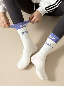 3/4/6 Pairs Of Pilates Non-Slip Grip Socks With Colored Letters Contrasting Double Lugs Yoga Mid-Tube Long Sports Socks Suitable For Four Seasons Fitness Ballet Yoga Indoor Sports Barefoot Hospital Floor Socks