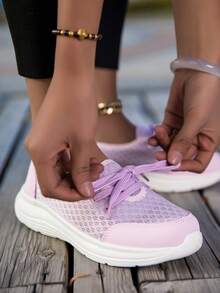 女士休闲运动鞋，时尚透气厚底百搭平底网眼鞋，舒适软底防滑防臭耐用跑鞋