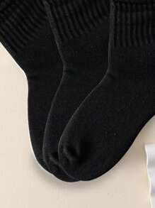 1 Pair/3 Pairs Women Breathable Moisture Wicking Soft Casual Black Versatile College Style Crew Socks