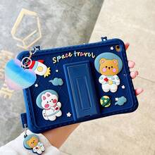 卡片夹儿童 iPad 保护套 1 件可调节卡通宇航员星空宇宙主题平板电脑支架保护套兼容三星 Galaxy TAB A7 A8 A9 Plus、Apple iPad Air2/iPad Mini/iPad 5/6/7/8/9/iPad Pro 11 第 10 代 - 藏蓝色 - 查看 86