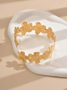 1pc Exaggerated Geometric Flower Opening Bangle Bracelet For Women