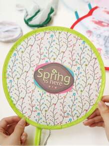 Round Folding Hand Fan Cute Cartoon Mini Foldable Hand Fan, Summer Portable Hand-Held Fan, New Fashion Student Pocket Fan,Ideal For Daily Use, Outdoor Activities & Fashion,Folding Fan Round Fan Mini Portable Cartoon Fan