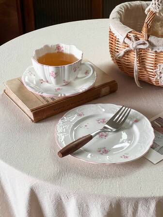 1 件套复古碎花金边茶杯和茶碟套装，优雅的下午茶或咖啡杯，适合送礼、派对、圣诞节、情人节、厨房、家居装饰、办公室使用、节日礼物、生日