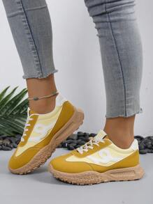 Zapatillas deportivas casuales antideslizantes con suela plana para mujeres, nuevas zapatillas para correr ligeras de primavera/verano 2025, tenis blancos para estudiantes, zapatos con suela blanda para saltar a la cuerda, para trabajo/casual, transpirables y con amortiguación de impactos