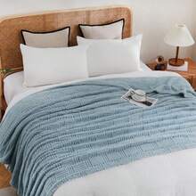 1pc Light Blue Striped Jacquard Fleece Blanket (Polyester Fiber), Modern Solid Color Simple Style Suitable For Warm Travel, Home Decor, Pet Blanket For Dogs And Cats