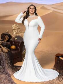 Faeriesty 奢华加大码长袖鱼尾婚纱，搭配串珠幻彩领口 - 优雅蕾丝细节，结构紧身胸衣，戏剧性的大教堂拖裙，适合教堂仪式、正式庆典、晚会、新娘肖像、红毯活动、新娘