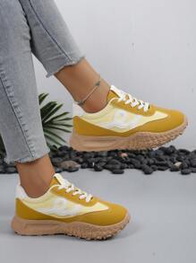 Zapatillas deportivas casuales antideslizantes con suela plana para mujeres, nuevas zapatillas para correr ligeras de primavera/verano 2025, tenis blancos para estudiantes, zapatos con suela blanda para saltar a la cuerda, para trabajo/casual, transpirables y con amortiguación de impactos
