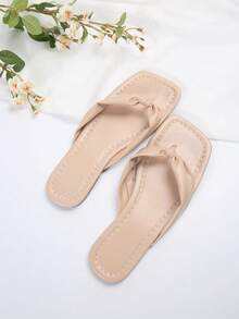 French Flip Flops For Women, Sweet Fairy Style Versatile Beach Holiday Anti-Slip Soft Bottom Beach Slippers, Suitable For Dates, Gatherings, Parties, Casual Daily Wear, Summer - Pink - View 3