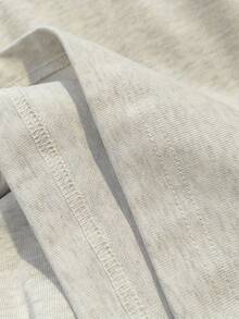 女式棉质超大字母条纹印花短袖T恤，宽松修身复古风格 - 花灰色 - 查看 4