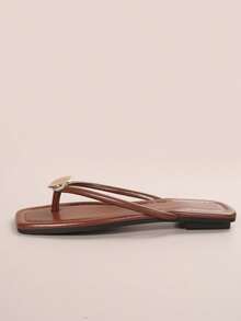 French Style Flip Flops For Women, New Sweet Fairy Casual Versatile Sandals, Beach Vacation Non-Slip Soft Bottom, Suitable For Dates, Gatherings, Parties, Everyday Casual - Brown - View 4